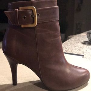 Man made material ankle boot